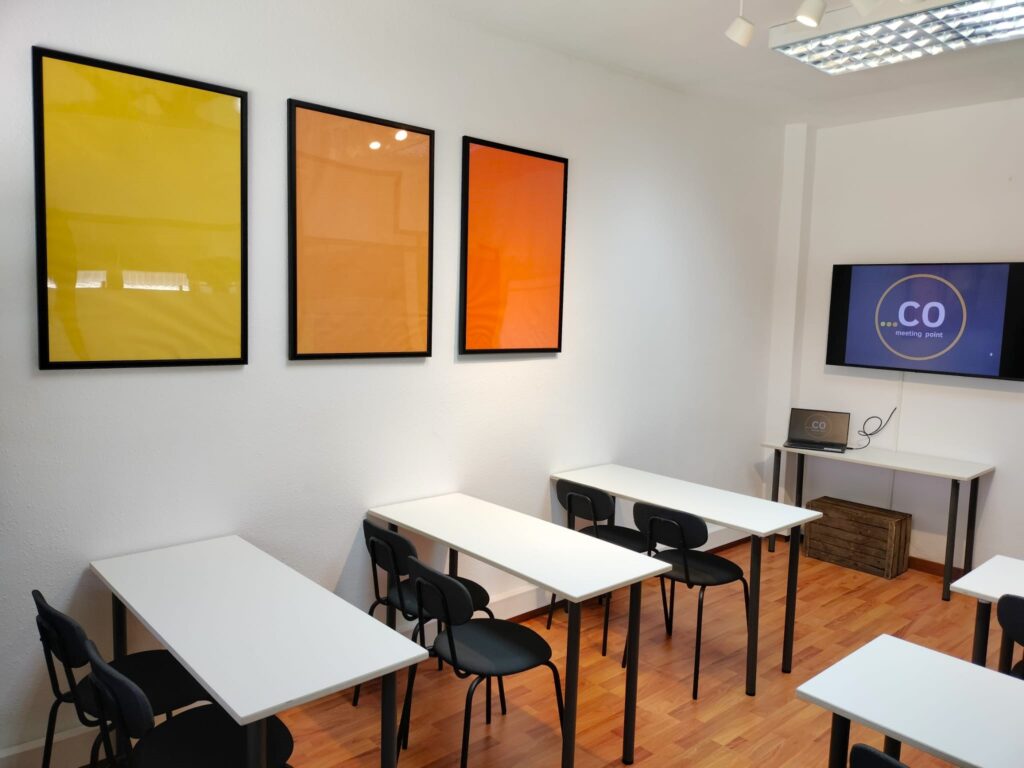 Errores comunes al alquilar una sala de reuniones
